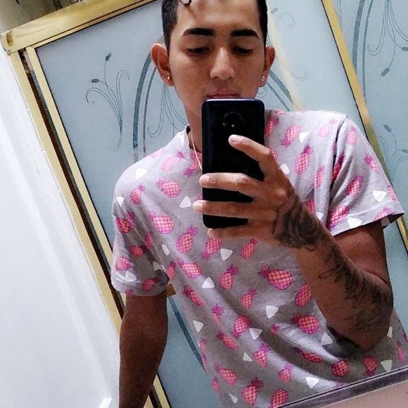 Meet your Posher, Kevin - Picture 1 of 1